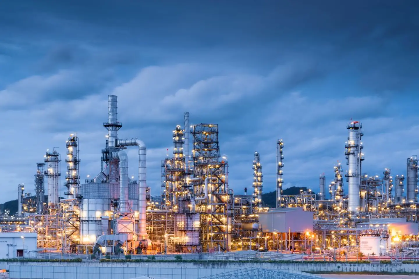 Foto von einer Chemiefabrik